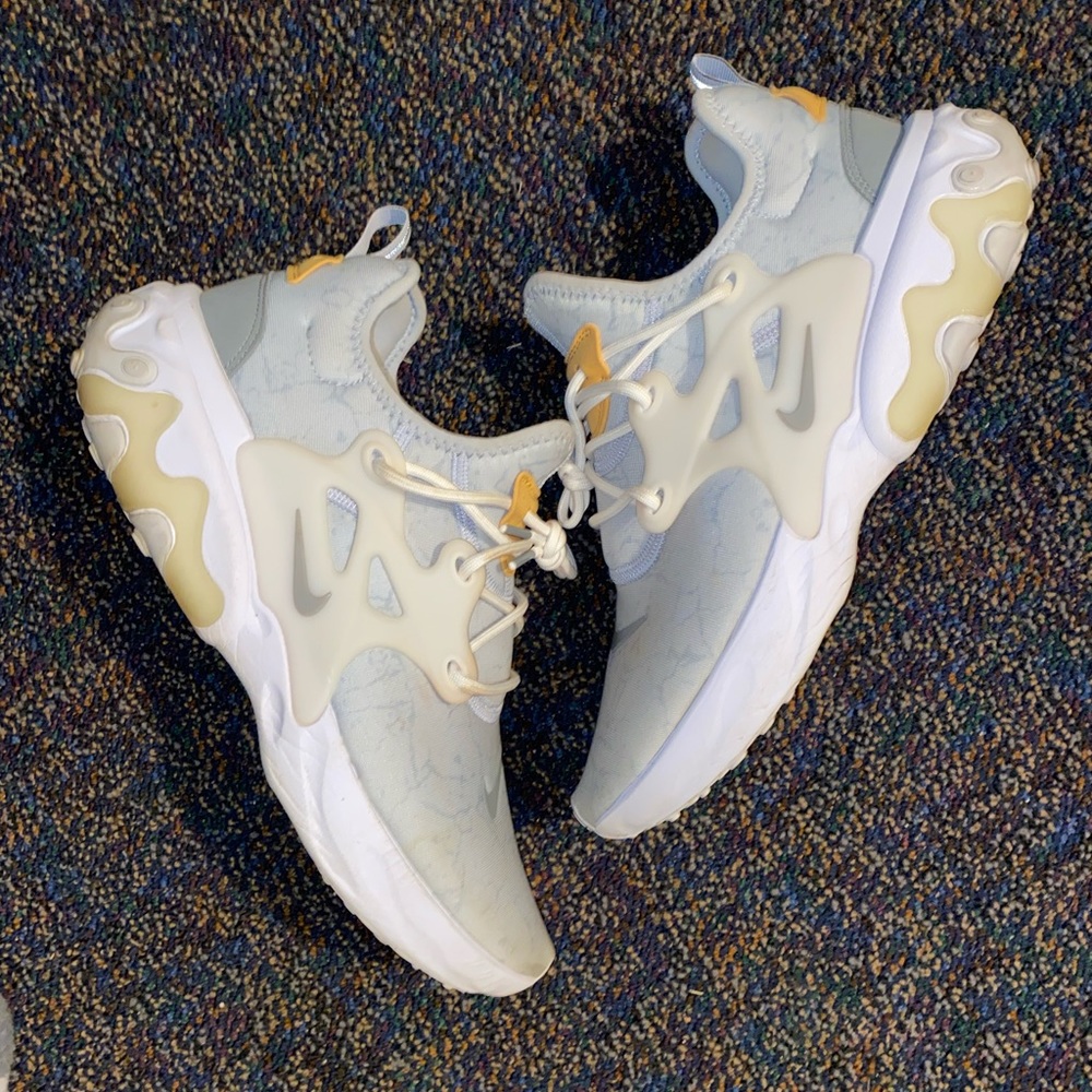 Nike React Presto shoes